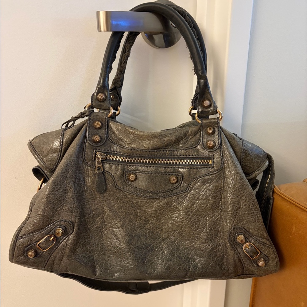 Balenciaga le city medium bag